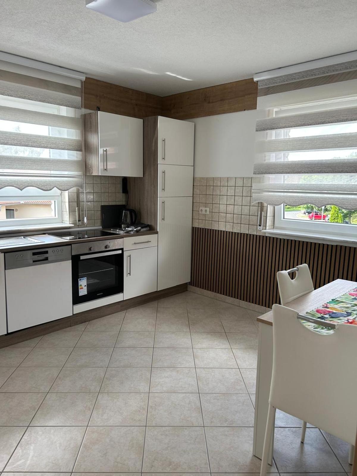 Kassel Lohfelden Monteur Und Family Qualitat Schmidt Ll Apartment Exterior photo
