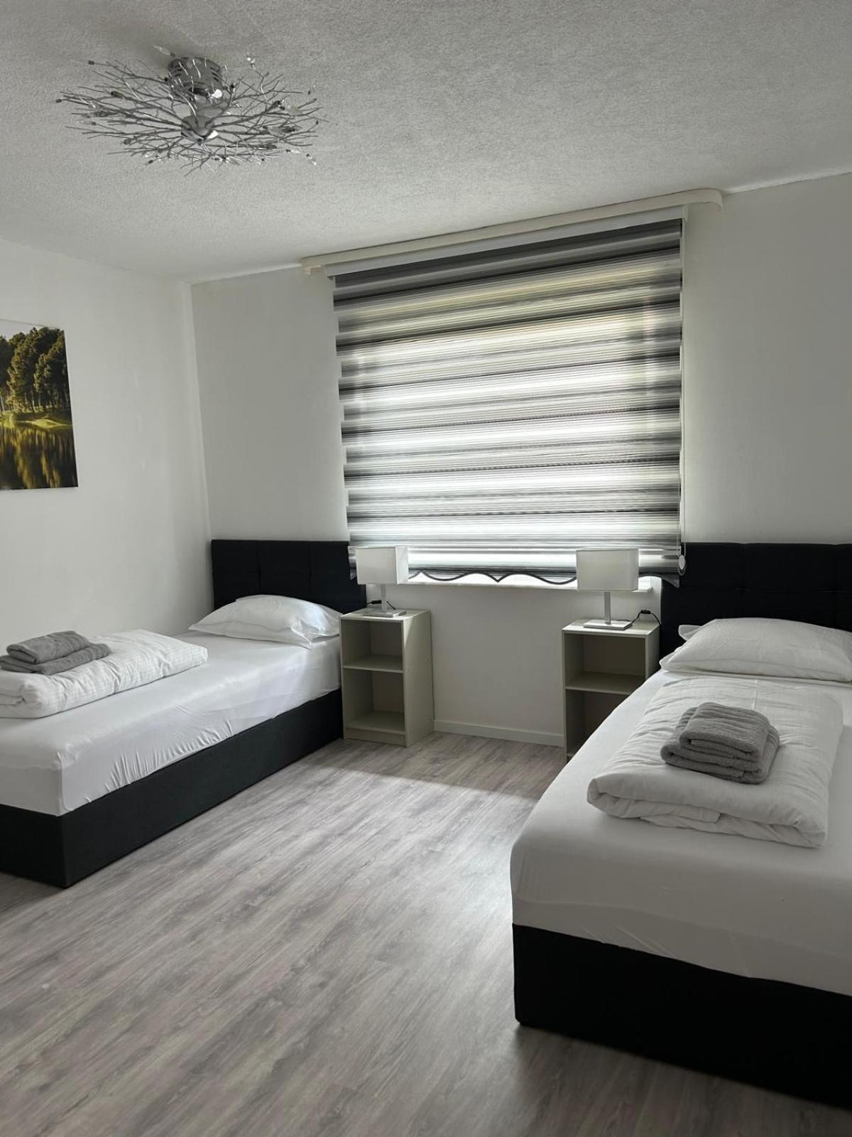 Kassel Lohfelden Monteur Und Family Qualitat Schmidt Ll Apartment Exterior photo